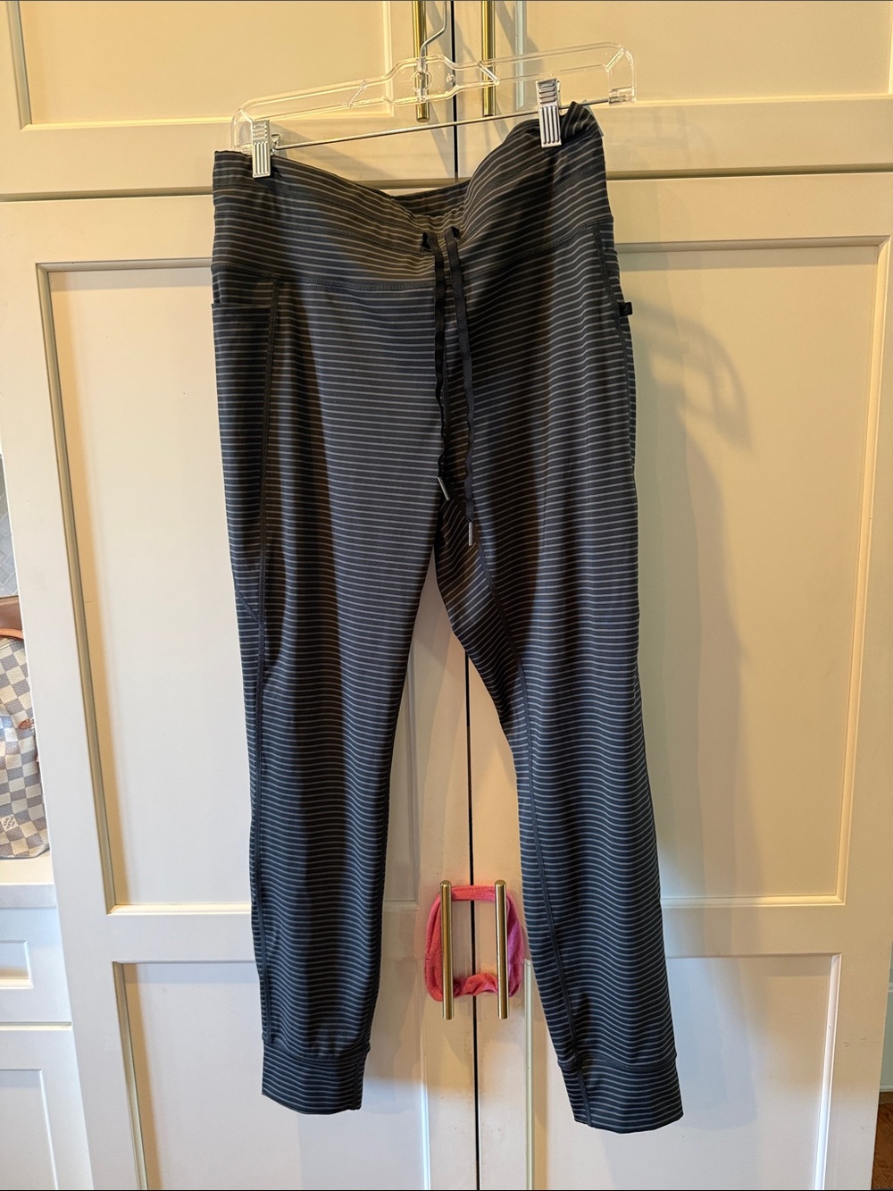 HALARA Black & Gray Striped Jogger Pants XL